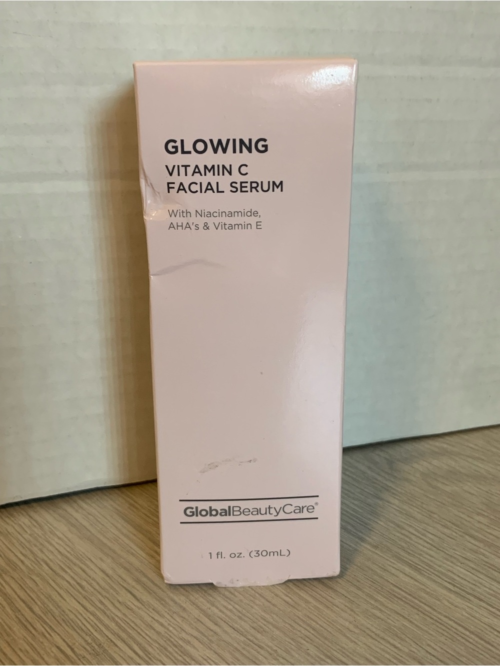 Global Beauty Care Glowing Vitamin C Facial Serum Skin Care with Niacinamide NEW